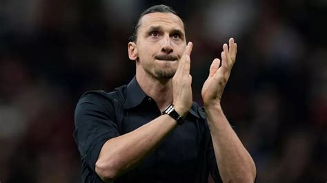 Zlatan Ibrahimovićin Eläköityminen: Jalkapallon Legendan Viimeinen Maali ja Emotionaalinen Näytäntö